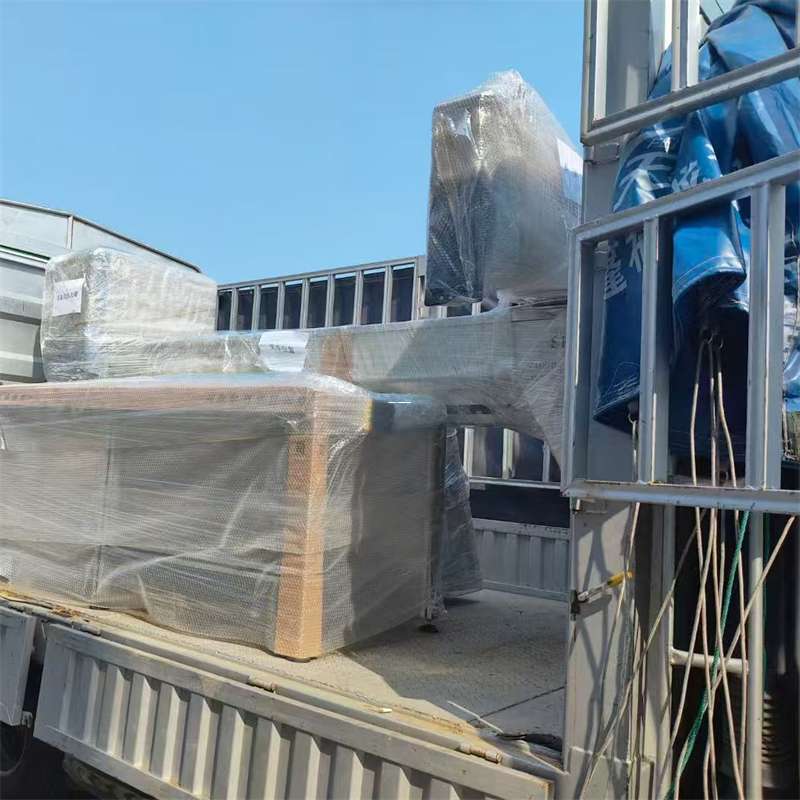 宝鸡市阿勒泰市物流专线：大件快运与进仓出口的高效之路